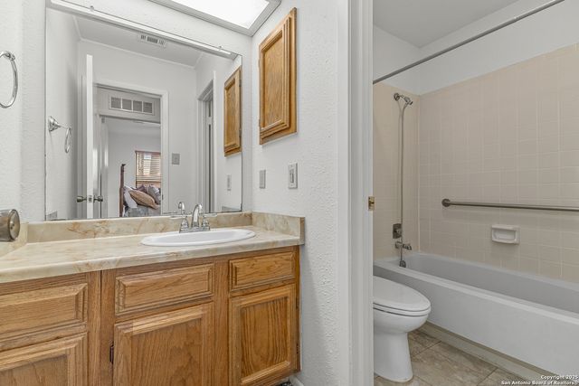 11520 Huebner Rd Apt 201, San Antonio, TX 78230