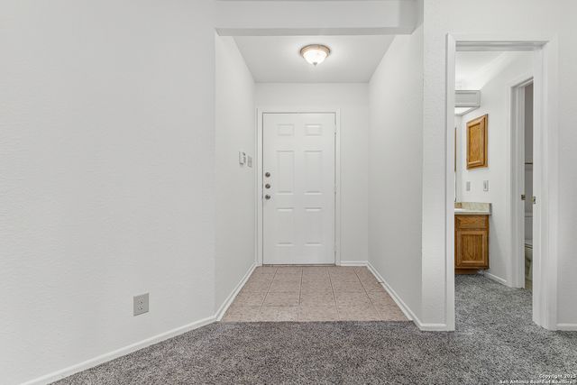 11520 Huebner Rd Apt 201, San Antonio, TX 78230