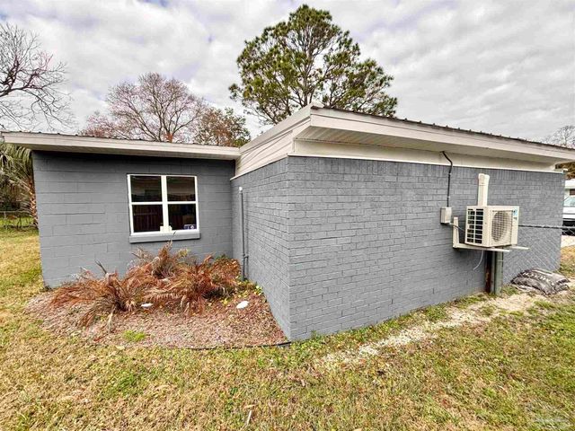 23 Besma Dr, Pensacola, FL 32506