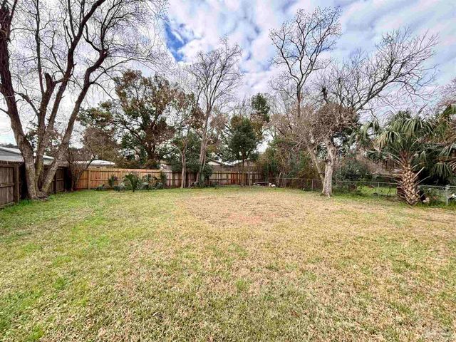 23 Besma Dr, Pensacola, FL 32506