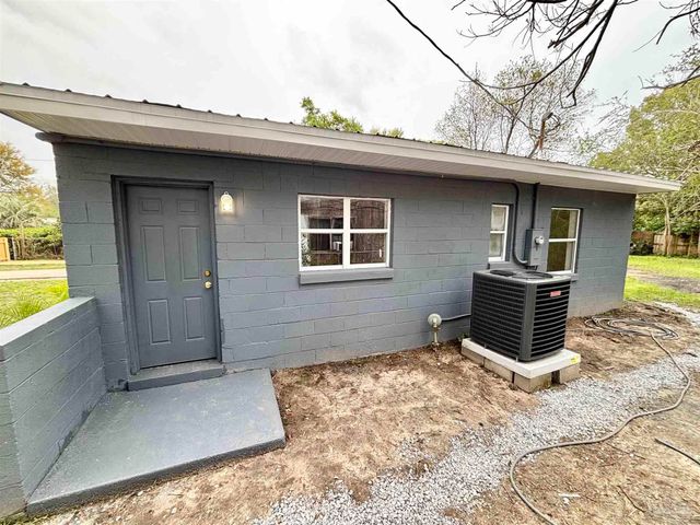 23 Besma Dr, Pensacola, FL 32506