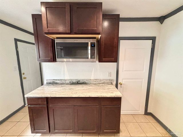 23 Besma Dr, Pensacola, FL 32506