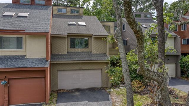 43 Arabian Drive, Charleston, SC 29407