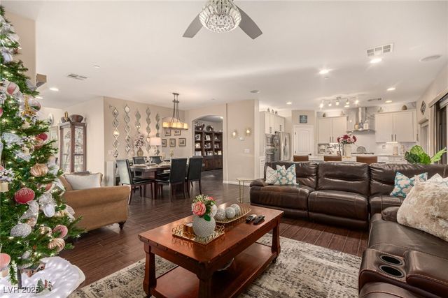 840 Tarbet Avenue, Henderson, NV 89012