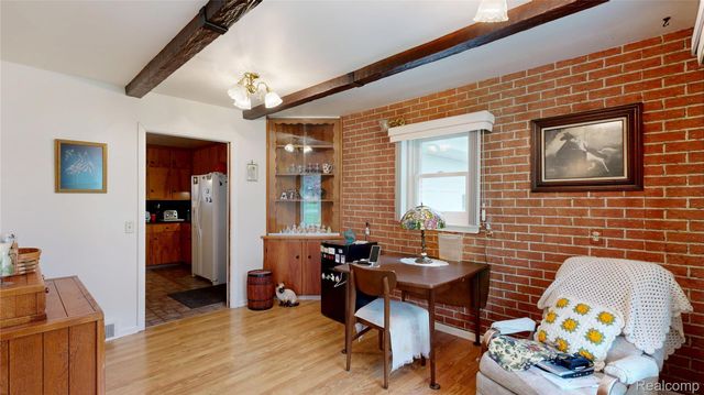 225 E Park Avenue, Flushing, MI 48433
