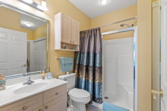 4895 Luster Leaf Cir Apt 104, Myrtle Beach, SC 29577