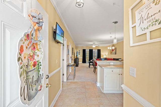 4895 Luster Leaf Cir Apt 104, Myrtle Beach, SC 29577