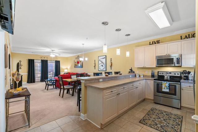 4895 Luster Leaf Cir Apt 104, Myrtle Beach, SC 29577