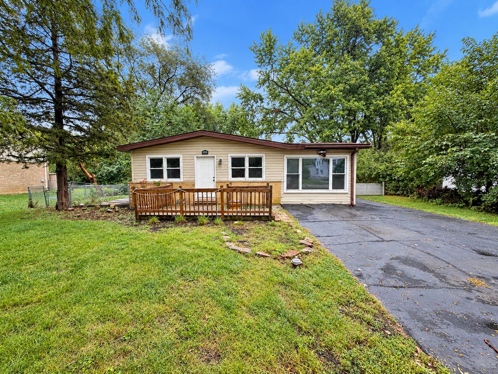 2039 Cherry Avenue, Hanover Park, IL 60133 — exterior
