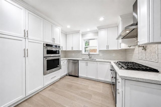 15414 Ripplestream Street, Houston, TX 77068