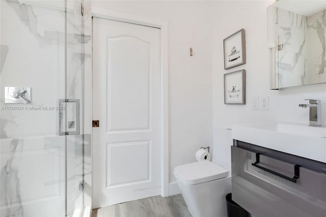 8527 NW 111th Ct, Doral, FL 33178