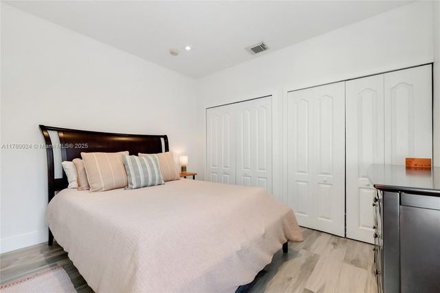 8527 NW 111th Ct, Doral, FL 33178