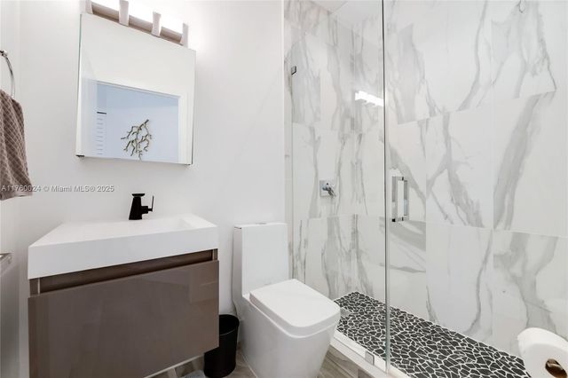 8527 NW 111th Ct, Doral, FL 33178