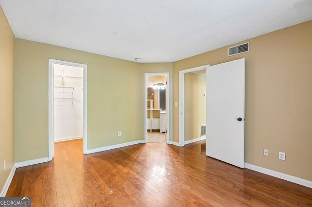 513 Glenleaf Drive, Peachtree Corners, GA 30092