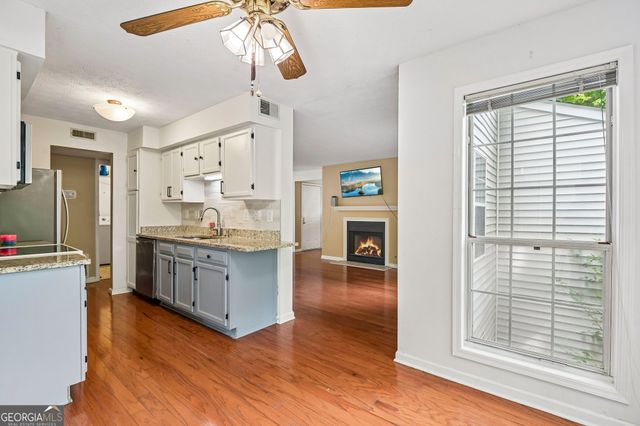 513 Glenleaf Drive, Peachtree Corners, GA 30092