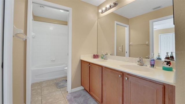 506 ALLERIA COURT, Auburndale, FL 33823