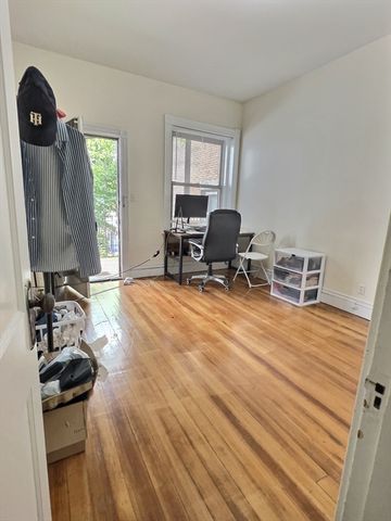395 Harvard 2, Brookline, MA 02446