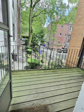 395 Harvard 2, Brookline, MA 02446