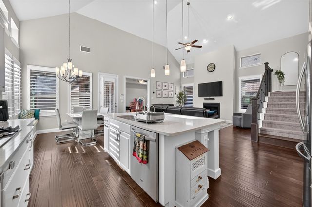 1416 White Squall Trail, Arlington, TX 76005