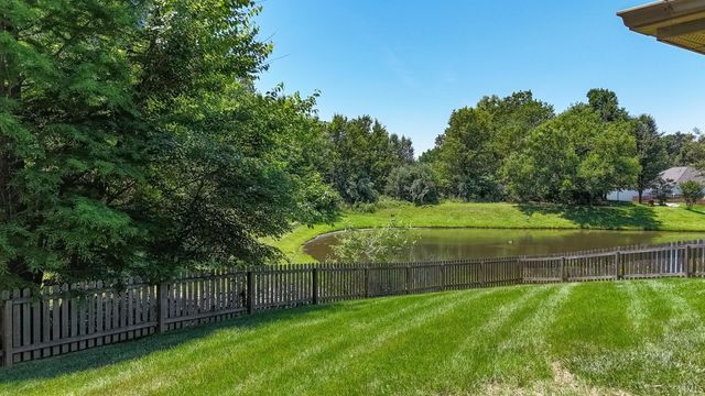 7955 Alanton Park, Newburgh, IN 47630