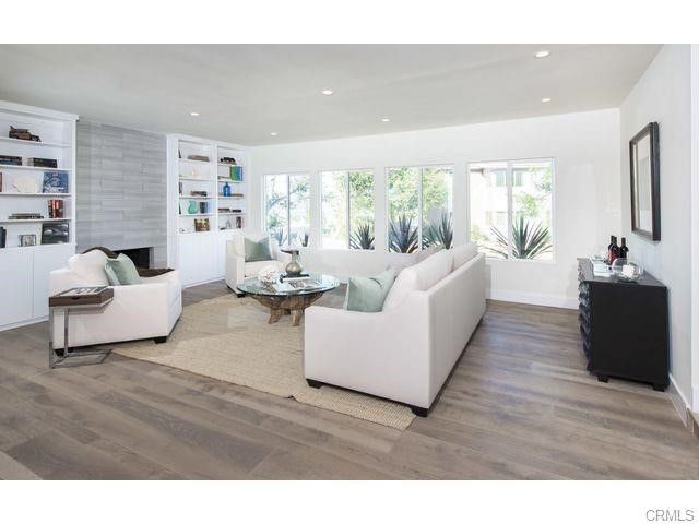 15672 Castlewoods Drive, Sherman Oaks, CA 91403