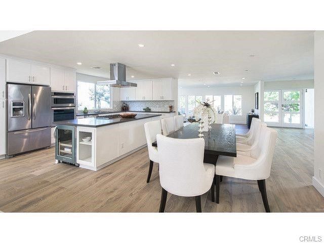 15672 Castlewoods Drive, Sherman Oaks, CA 91403