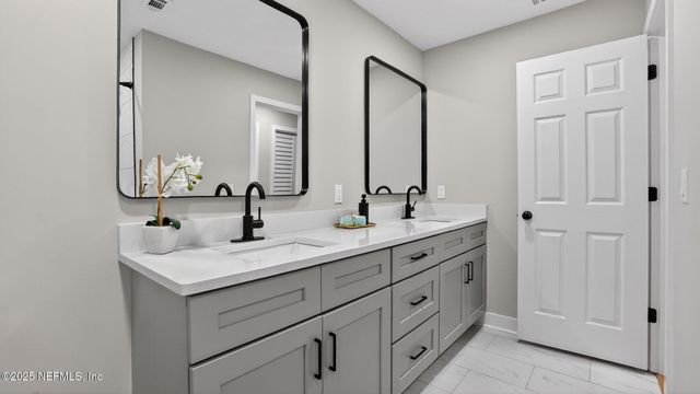 11538 SEDGEMOORE Drive S, Jacksonville, FL 32223