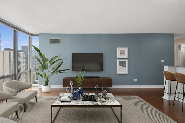 2 E Erie Street 3614, Chicago, IL 60611