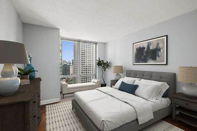 2 E Erie Street 3614, Chicago, IL 60611