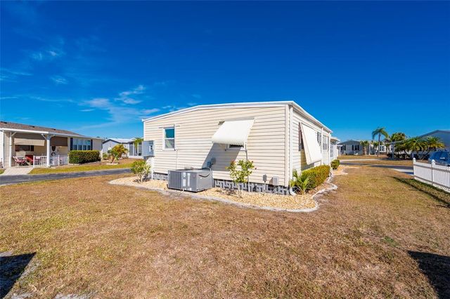 1000 KINGS HIGHWAY 132, Port Charlotte, FL 33980