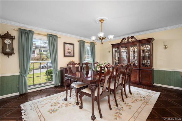 112 Barton Road, White Plains, NY 10605