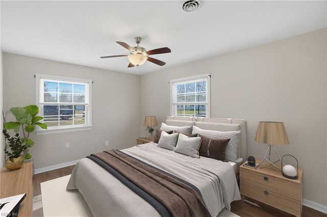 506 Carters Grove CT, Hampton, VA 23663