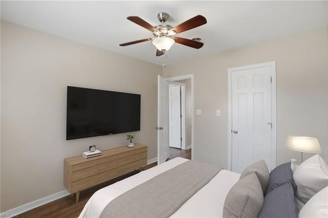506 Carters Grove CT, Hampton, VA 23663
