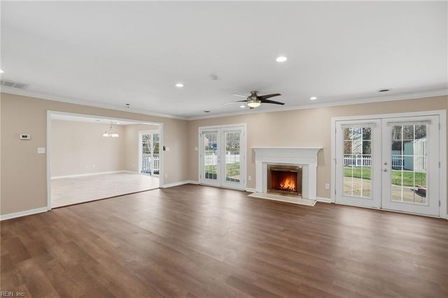 506 Carters Grove CT, Hampton, VA 23663