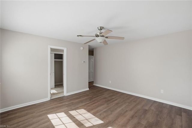 506 Carters Grove CT, Hampton, VA 23663