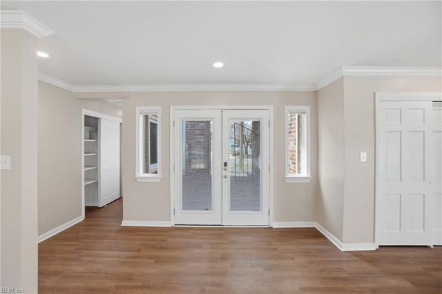 506 Carters Grove CT, Hampton, VA 23663