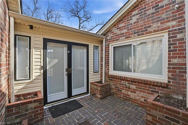 506 Carters Grove CT, Hampton, VA 23663