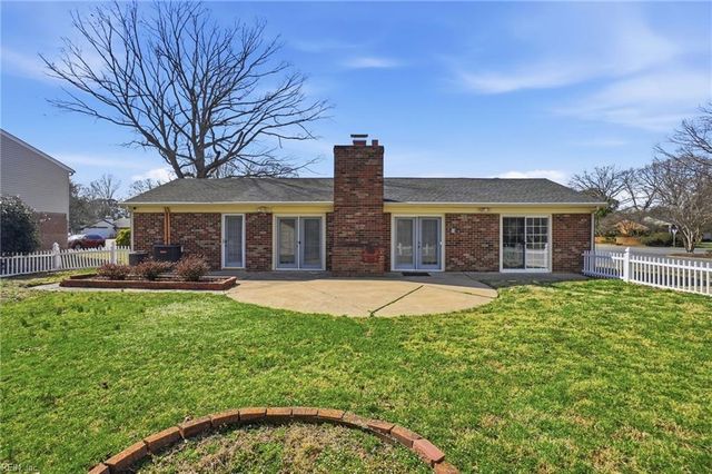 506 Carters Grove CT, Hampton, VA 23663
