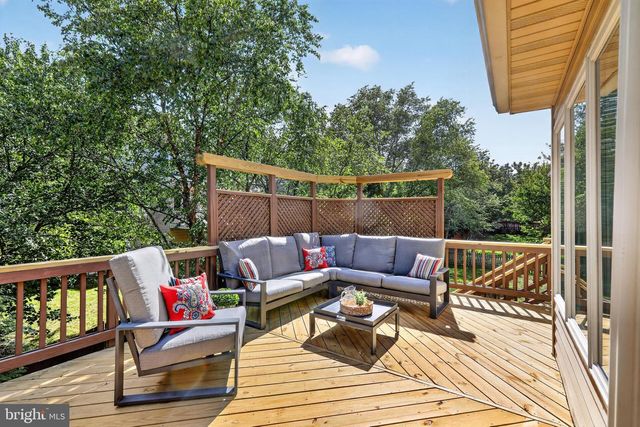 21395 KEANE CT, Ashburn, VA 20147