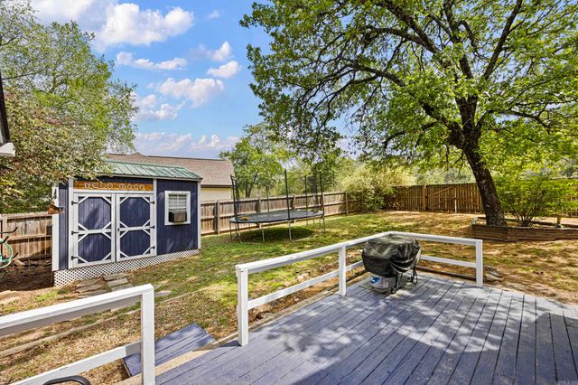 1613 Neptune Street, Russellville, AR 72801