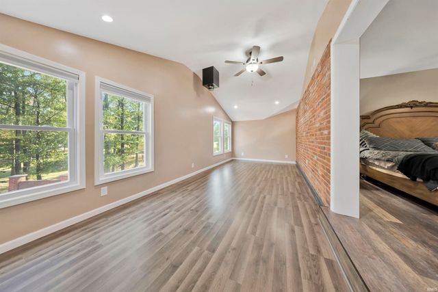 5266 Martin Road, Newburgh, IN 47630