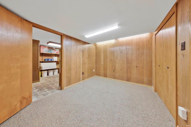 5266 Martin Road, Newburgh, IN 47630