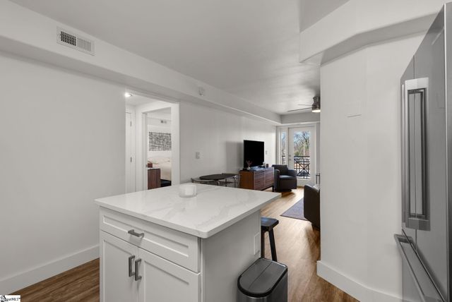 1001 S Church Street Unit 504, Greenville, SC 29601