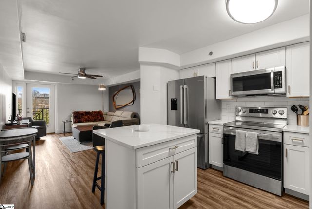 1001 S Church Street Unit 504, Greenville, SC 29601