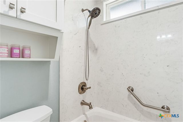 1615 Alta Vista Loop, Temple, TX 76502