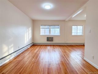 11701 14th Avenue 2F, College Point, NY 11356