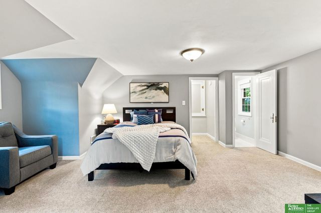 1302 S 61st Street, Omaha, NE 68106