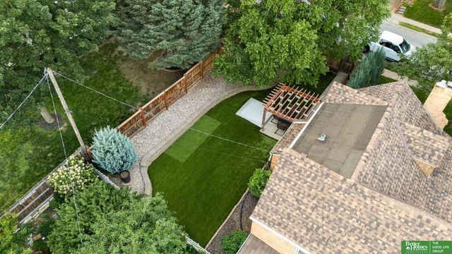 1302 S 61st Street, Omaha, NE 68106