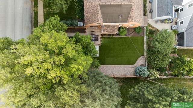 1302 S 61st Street, Omaha, NE 68106