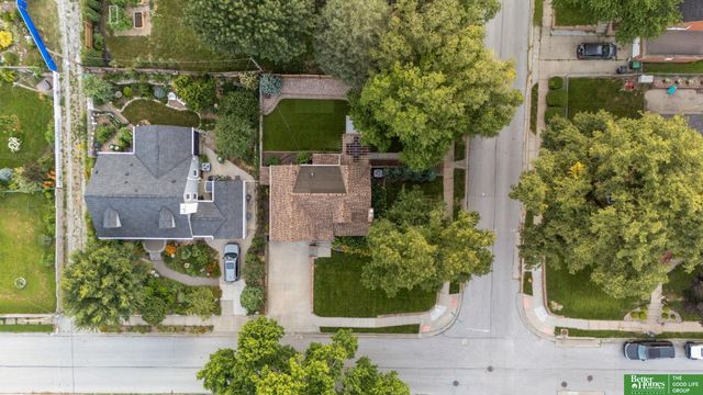1302 S 61st Street, Omaha, NE 68106